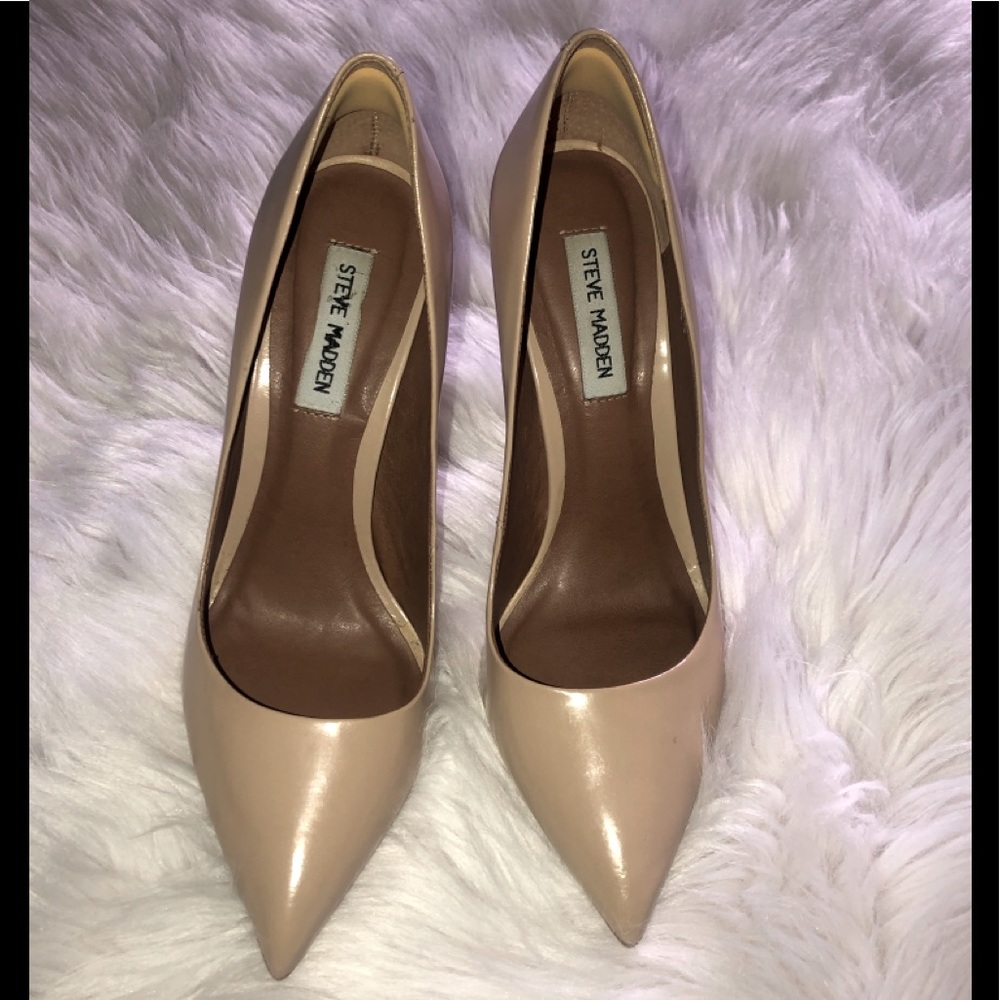 Steve Madden Protto Heels Nude Size 9.5M. EUC